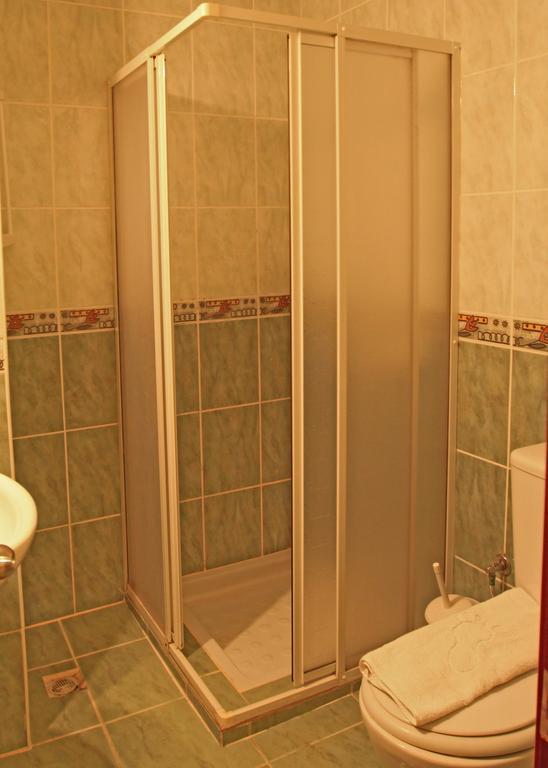 Cekmen Hotel Кемер Стая снимка