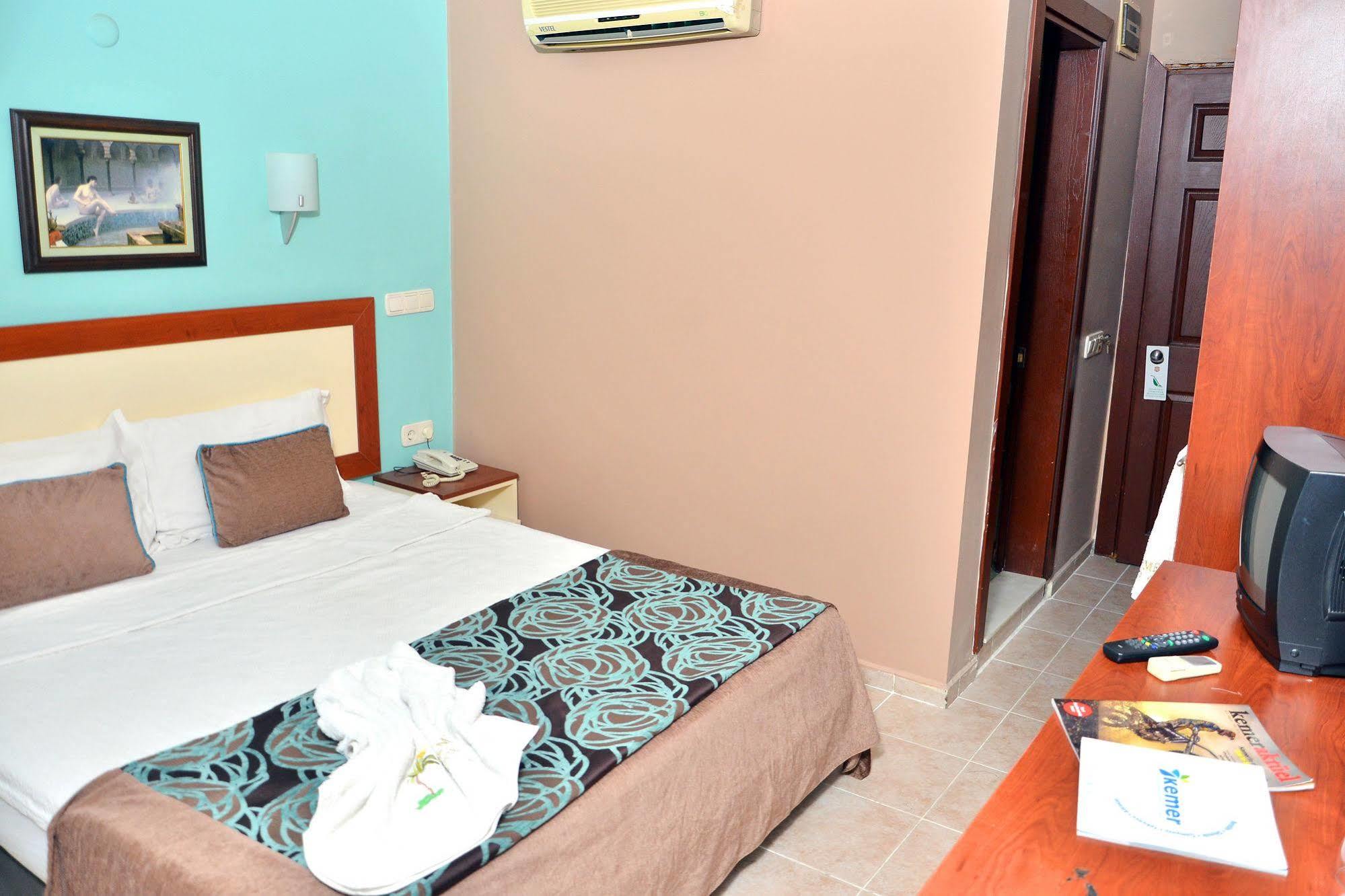 Cekmen Hotel Кемер Екстериор снимка